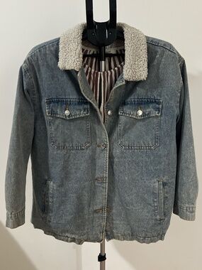 Stoosh Vintage Denim Jacket | Size medium | Sherpa Lined | Button Front Coat